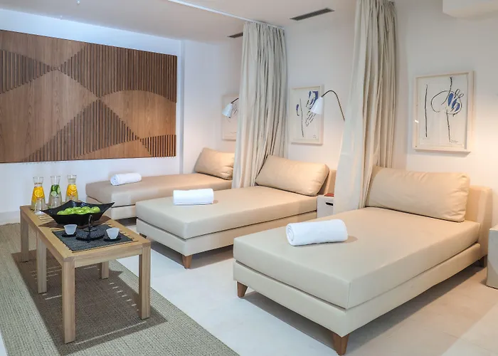 Adriana Hvar 4*