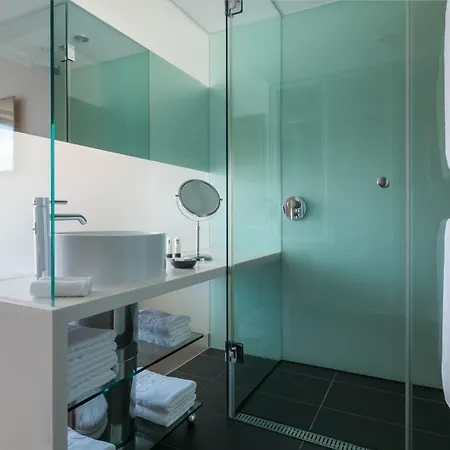 阿德瑞安纳哈瓦温泉酒店 4* 赫瓦尔