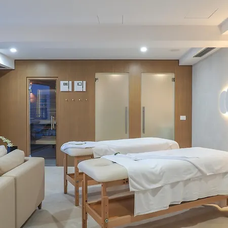 أدريانا سبا فندق 4*