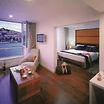 酒店 阿德瑞安纳哈瓦温泉酒店 4*