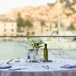 Hotel Adriana Hvar 4*